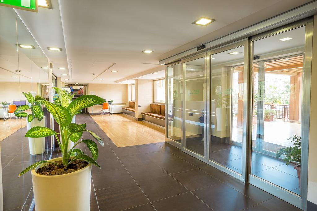 Hotel Residence Ulivi E Palme Cagliari Exterior foto